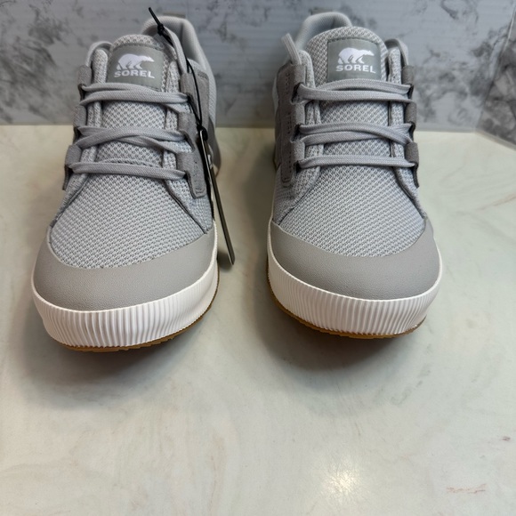 Sorel Women's Out N About III Low Sneaker - Moonstone/Dove 9.5 - Picture 3 of 8